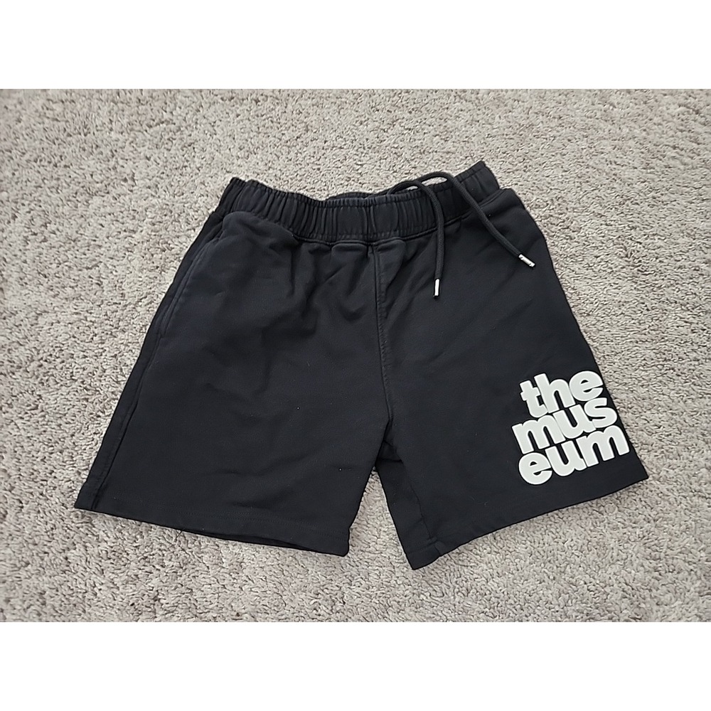 The Museum DC Sweat Shorts Mens M Black Puff Print Logo Pull On Drawstring